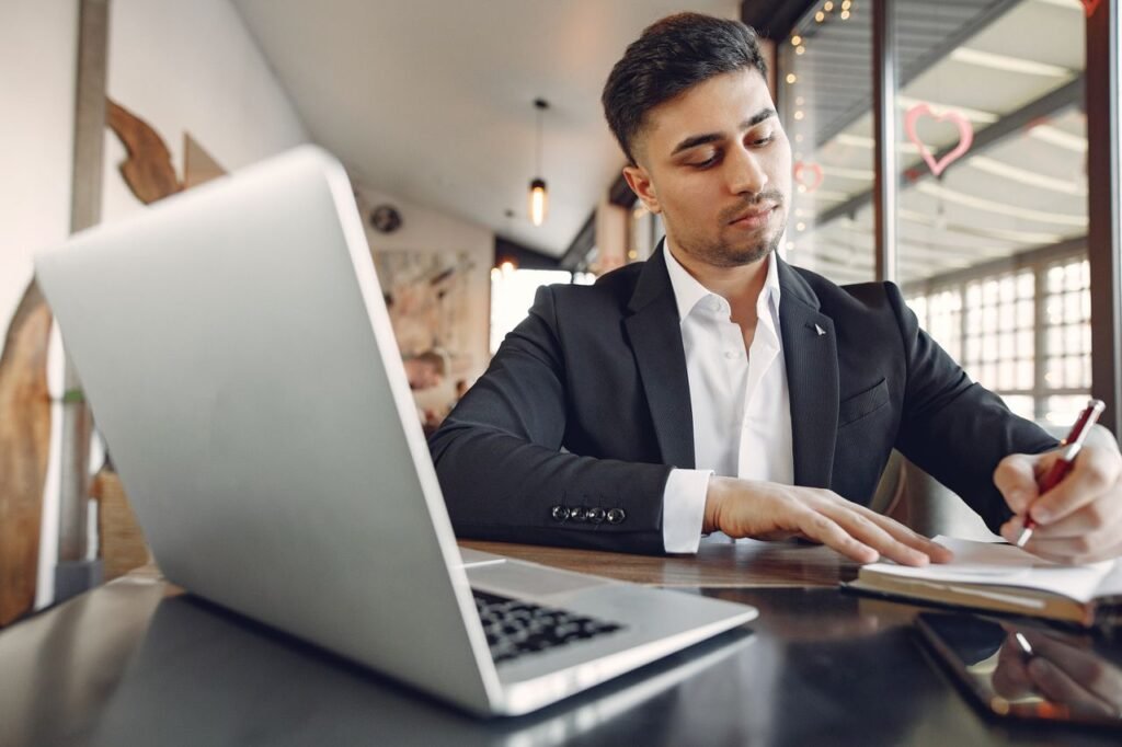 Best Business Strategies for 2026: How to Increase Sales and Profits
